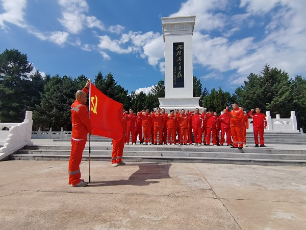 重溫宣誓照片
